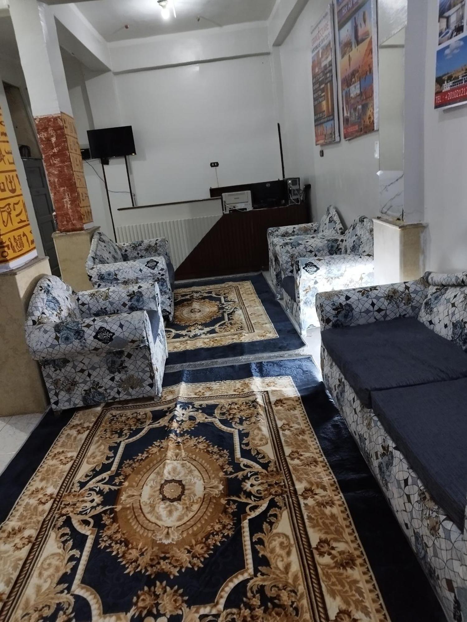 Grand Square Hostel Luxor Ngoại thất bức ảnh