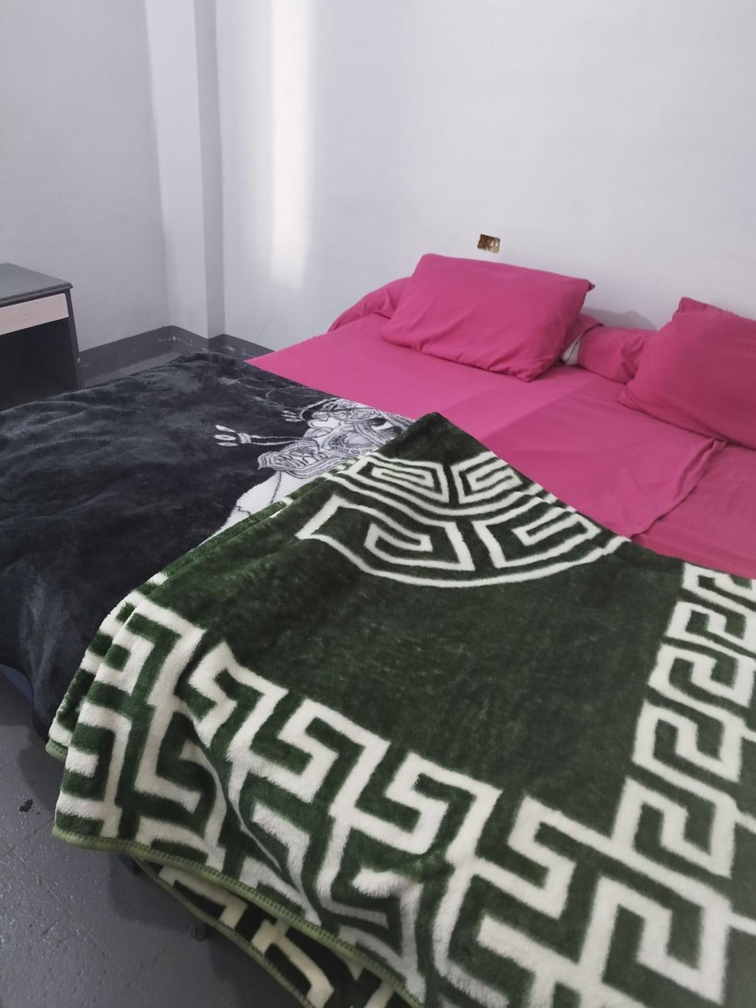 Grand Square Hostel Luxor Ngoại thất bức ảnh