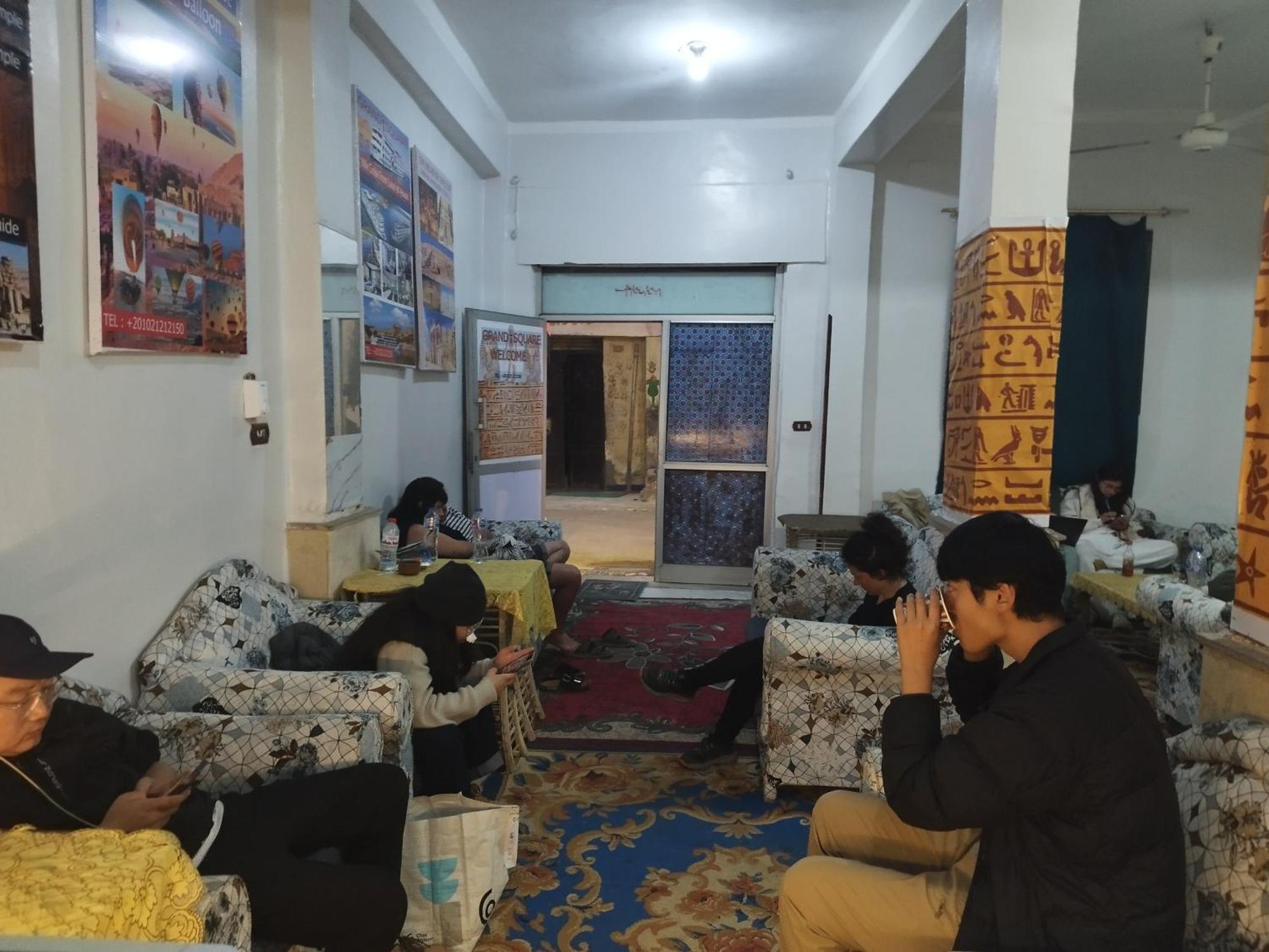 Grand Square Hostel Luxor Ngoại thất bức ảnh