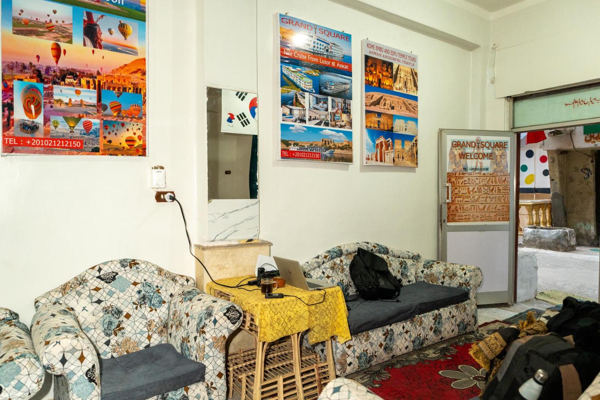 Grand Square Hostel Luxor Ngoại thất bức ảnh