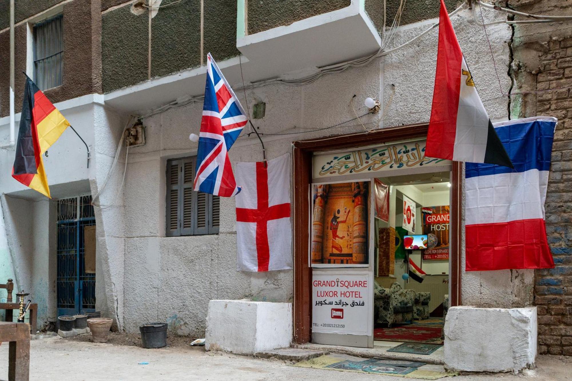 Grand Square Hostel Luxor Ngoại thất bức ảnh